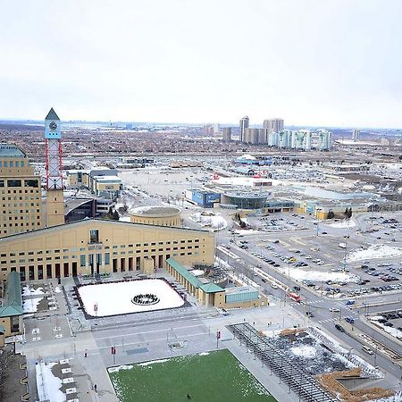Downtown Mississauga Executive Suites Sq1 Bagian luar foto