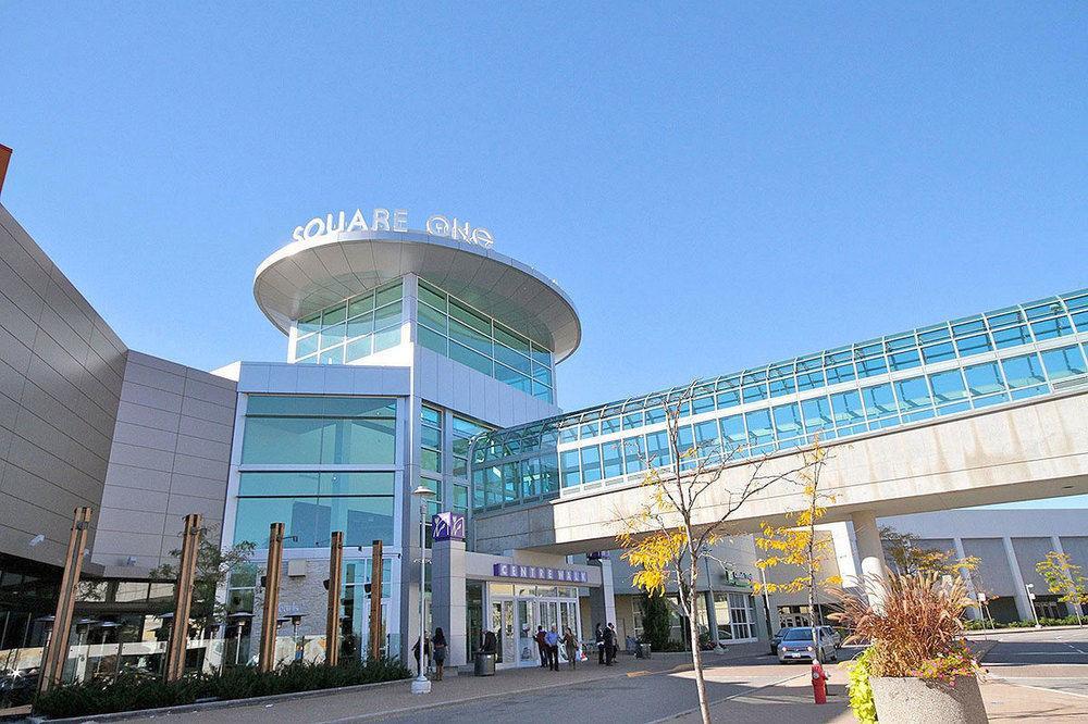 Downtown Mississauga Executive Suites Sq1 Bagian luar foto